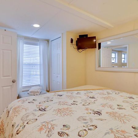 Surfside Beach Home With Pool Access Walk To Beach! Myrtle Beach Ngoại thất bức ảnh