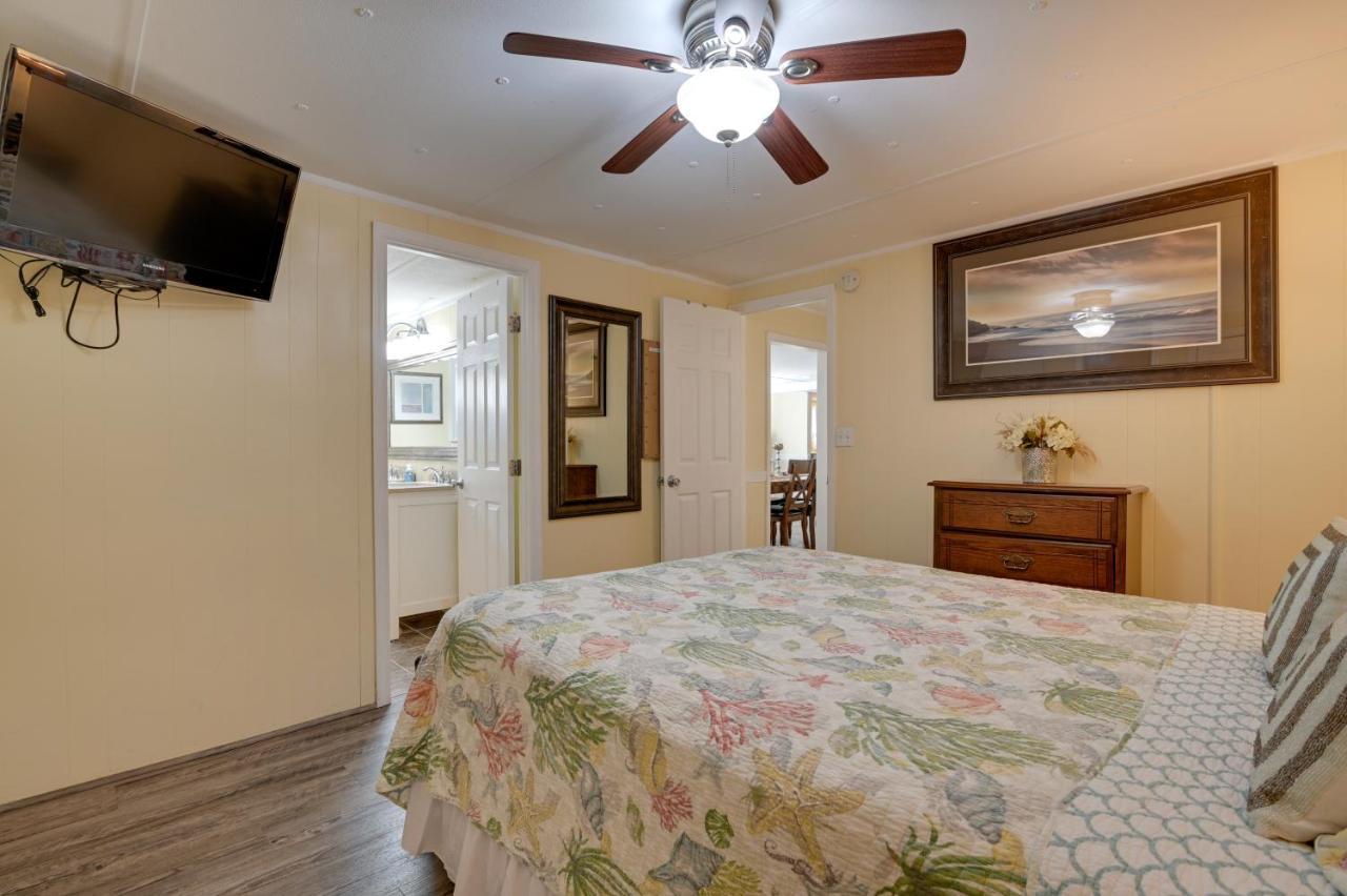 Surfside Beach Home With Pool Access Walk To Beach! Myrtle Beach Ngoại thất bức ảnh